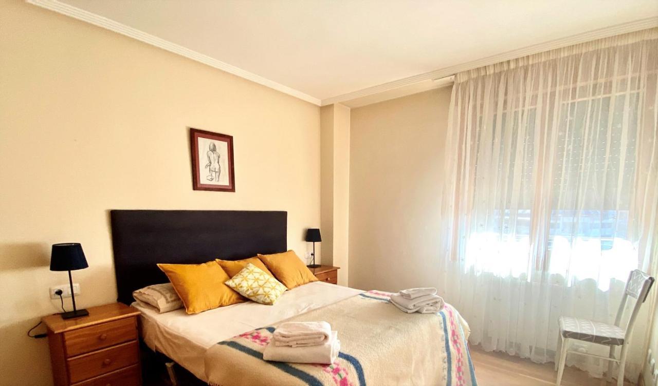 Housingleón - San Marcos con garaje Apartamento Exterior foto